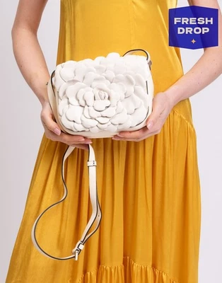 RRP€2100 VALENTINO GARAVANI 03 ROSE EDITION ATELIER Leather Flap Bag HANDMADE - Image 1 of 4