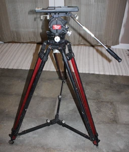 Cabezal Fluido O'CONNOR Modelo 500 con Base Tri-Pod Modelo 55-C - Imagen 1 de 23