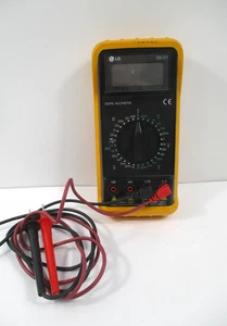 ** LG Digital Multimeter # DM-311 Tested Working! - Picture 1 of 3