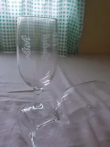 Par de vasos de pinta con tallo marca SanMiguel - Imagen 1 de 5