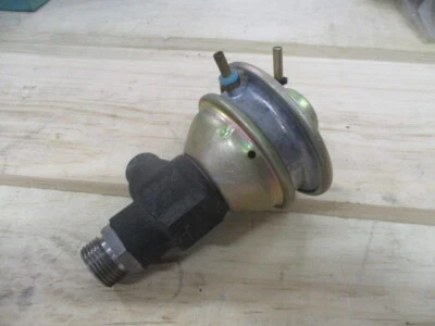 BMW 2002 3.0 E12 530i EGR VÁLVULA DE ESCAPE PIERBURG 72014400 11711260125 NOS Foto 1 de 4