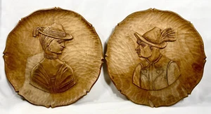 Oberammergauer Set 2 handgeschnitzte figürliche Holztafeln Germany 10,75" Antq 11594 - Bild 1 von 4