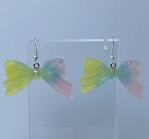 Cute Large Yellow Blue Pink Bow Earrings Pastel Plastic Resin Silver Hooks J410 - Picture 1 of 5