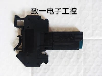 1pcs Used TCP4.0A/6.0A AC250V DC65V circuit breakers - Image 1 of 2