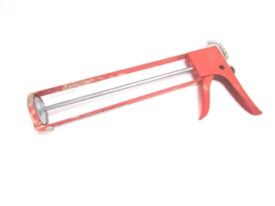 NEWBORN 1 QT CAULKING GUN, MODEL #125 - Image 1 of 4