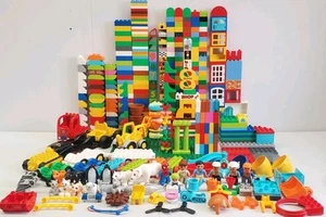 Huge Lego Duplo Lot of 425+ Pieces Parts People Animals Printed Mixed Base Plate - Picture 1 of 14