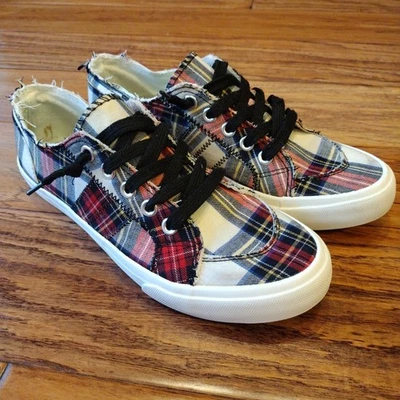 Tenis de moda Jellypop rojos multiplaca para mujer talla 10 de caña baja Foto 1 de 4