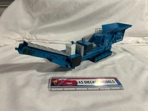 Camión moderno Corgi transporte pesado azul trituradora de concreto carga solo 1/50 - Imagen 1 de 3