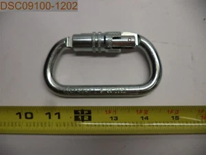 QTY = 24: Carabiners, EN362:2004/B, 25KN, 4247 L S, 0082, 4-1/8" x 2-1/4" - Picture 1 of 4