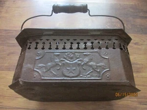 Antique Foot Warmer American Wood & Punched Tin Carriage 19th Century - Picture 1 of 9