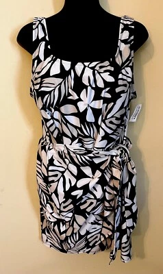 ¡NUEVO! Traje de baño antiguo azul marino envolvente frontal de una pieza con falda negro tostado - talla 2X Foto 1 de 4