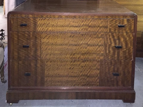 English Art-Deco Walnut Wood Antique Dresser on Casters Chest of 3 Drawers 1930s Cover