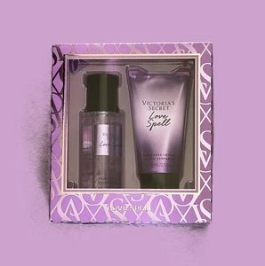Victoria's Secret LOVE SPELL 2-teiliges Body Mist und Lotion Geschenkset - Bild 1 von 2