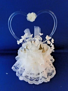 New Elegant Blown Glass Swans with Gold Highlight & heart back, white floral #75 - Picture 1 of 7