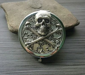 Handmade Oxidized Silver Skull And Crossbones Pirate Compact Mirror - Picture 1 of 2