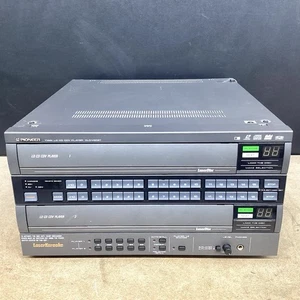 Pioneer CDL-V303T Laserdisc Doppio Lettore Duel Tray Accensione Non Testato - Foto 1 di 5