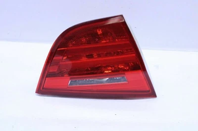 BMW 328i 335i M3 2009-2011 sedán luz trasera izquierda montaje tapa 63217154155 OEM usado Foto 1 de 3