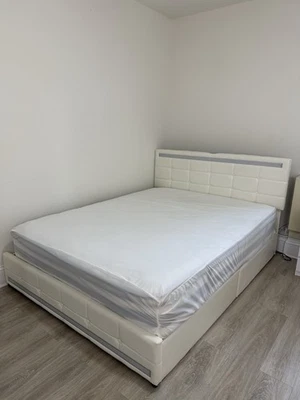 somier queen size con colchón incluido Foto 1 de 3