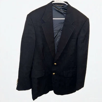 Lands' End Men's Navy Blue 100% Wool Blazer With Golden Buttons Size 38R - Image 1 of 4