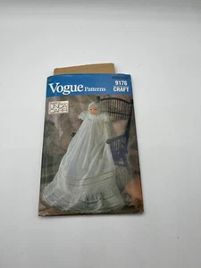 Vintage Vogue Pattern 9176 Designer Linda Carr 16" Doll Christening Dress - Picture 1 of 3