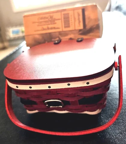 Longaberger Santa Belly Miniature Cake Basket Life's a Picnic Combo Cover