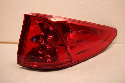 2018 2021 HONDA ODYSSEY RIGHT SIDE TAIL LIGHT WITH LED Foto 1 de 4
