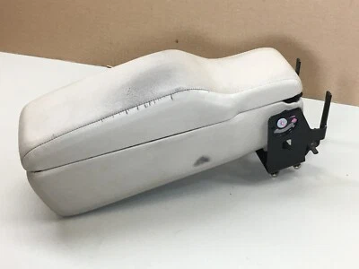 97-98 Oldsmobile Regency Center Console Armrest Arm Rest Lid Storage Leather TAN Foto 1 de 4