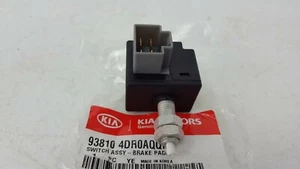 New 2007-2011 Kia Brake Light Pedal Switch Sensor 93810 4DR0AQQK OEM Genuine - Picture 1 of 4