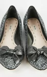MIU MIU INCREÍBLES ZAPATOS PLANOS PLATA BRILLO PELTRE ARCO PUNTIAGUDO UE 37 38 ME ENCANTAN - Imagen 1 de 8