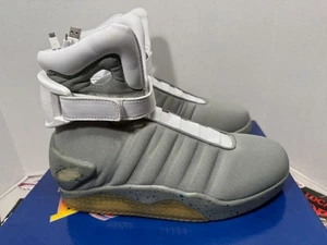 Universal Studios Back To The Future Shoes / Air Mags Size 11 - Picture 1 of 8