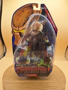 NECA Stalker Predator 7” Figure Glow In The Dark New 2016 BNIB RARE Official - Picture 1 of 5