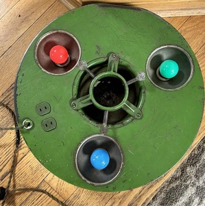 Soporte de árbol de Navidad Belmont Treeliter de metal 1920 iluminado vintage funcionando - Imagen 1 de 5