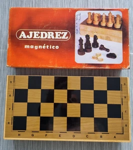 Ajedrez Magnetico Chess Set Travel Magnetic Complete Boxed Made In Spain VGC - Picture 1 of 20