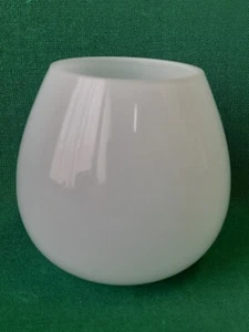 CAMPANA SFERA PARALUME VETRO TONDO RICAMBIO LAMPADA LUME Ø 4 CM. AR47 - AR48 - Picture 1 of 6