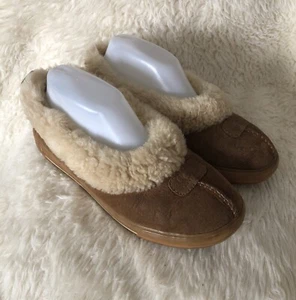 UGG Slippers Rylan Womens 8 Slip On Flats 1871 Chestnut Sherpa Slippers Comfort - Picture 1 of 10