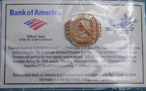 Pin de béisbol St. Louis Cardinals 2004 campeones de la Liga Nacional SGA - Imagen 1 de 3