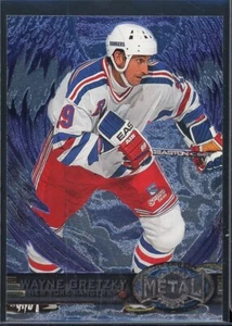 1996-97 Fleer  Metal Universe #96 Wayne Gretzky - Picture 1 of 2