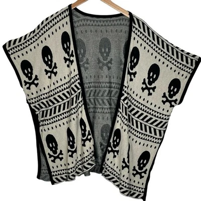 Chaleco delantero abierto con patrón de calavera Foto 1 de 4