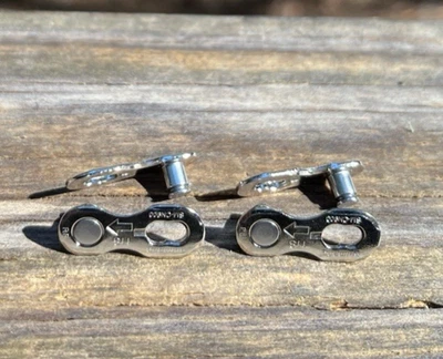 New Genuine Two (2) Pair Shimano SM-CN900 11-Speed Chain Quick Links - Image 1 of 3