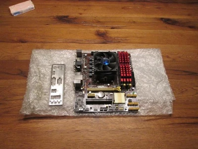 Mainboard ASUS A78M-A (90MB0I70-M0EAY0) Sockel FM2+ mit A8-6600K + 16GB RAM - Bild 1 von 4