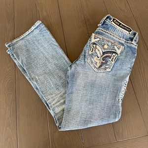 Rock Revival Jeans Womens 27x28 Bootcut Blue Wash Embellished Stretch Denim READ - Picture 1 of 21
