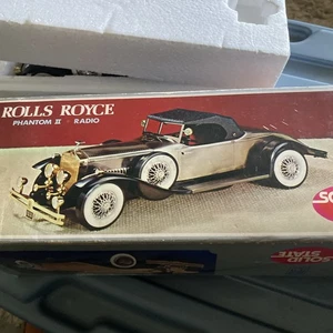 Vintage Solid State 1931 Rolls Royce Phantom II Replica Model Car Radio - Picture 1 of 5