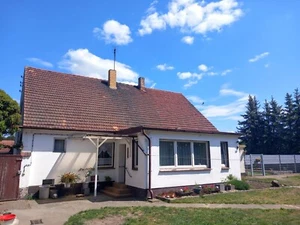 Einfamilienhaus - Bild 1 von 4
