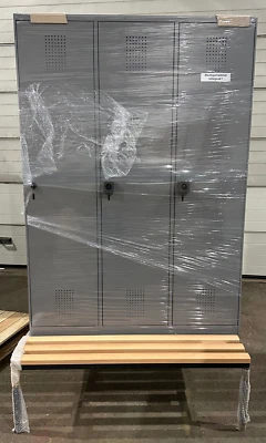 C+P Garderobenschrank mit Sitzbank Evolo Umkleidespind 3 türig H2090xB1200xT815 - Bild 1 von 4