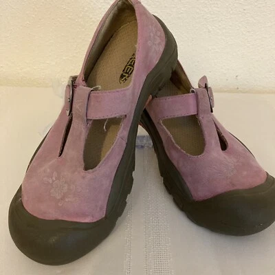 Kids KEEN MARY JANE Pink Suede Upper Sz 2 Shoes Sandals Preowned Great Tread! - Image 1 of 4