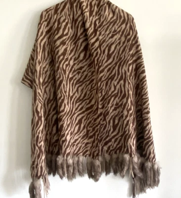 Gabriella Leopardo Cebra Chal Envolvente Bufanda Lana Genuina Piel de Conejo 28" Dinero Antiguo Foto 1 de 4