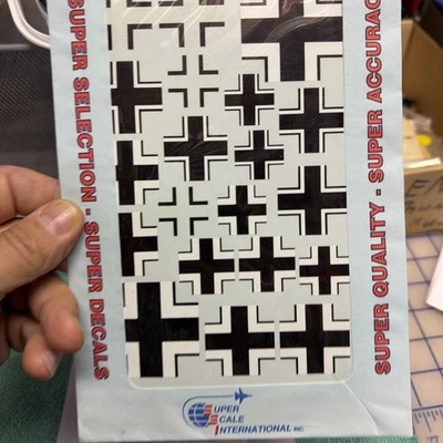 Calcomanía Internacional Super Escala Segunda Guerra Mundial Insignia Alemana 32-118 Foto 1 de 4