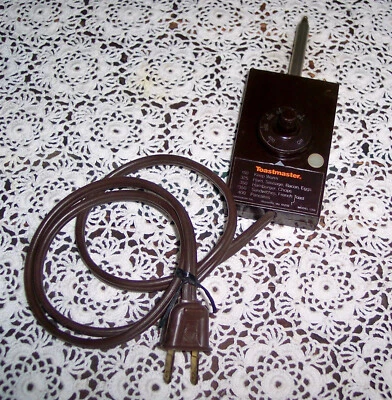 Vintage Toastrmaster Model 1208 1500 Watt Temperature Control Prob Power Supply - Image 1 of 3