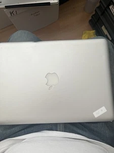 Apple MacBook Pro A1278 i5 2.4GHz 4GB Silver 13.3in - Picture 1 of 6