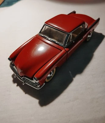 FRANKLIN MINT 1953 STUDEBAKER STAR LINER PRECISION MODEL 1:43  DIECAST CAR - Image 1 of 4